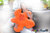Herzensblume Hoffnung 65x65cm orange
